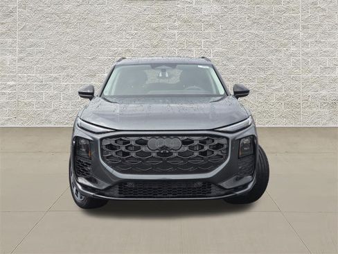 New 2026 Audi Q3 quattro 2.0T AWD/4WD image 2