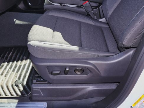 New 2026 GMC Sierra 1500 Elevation image 11