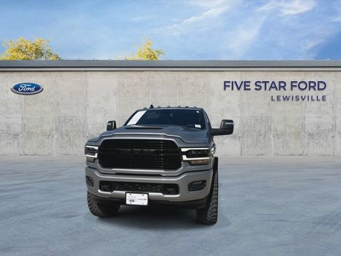 Used 2024 RAM 2500 Laramie w/ Night Edition AWD/4WD image 3