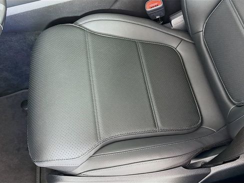 Used 2026 Mercedes-Benz GLC 300 4MATIC image 18