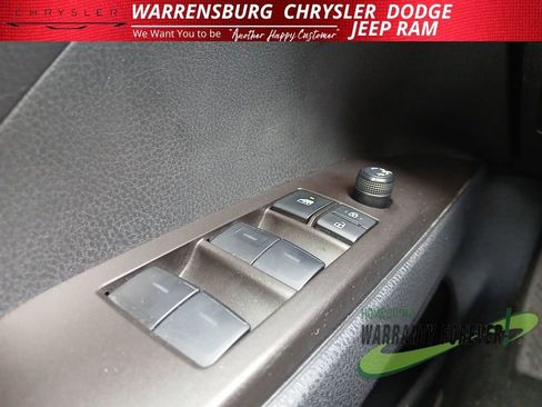 Used 2024 Toyota Camry SE image 31