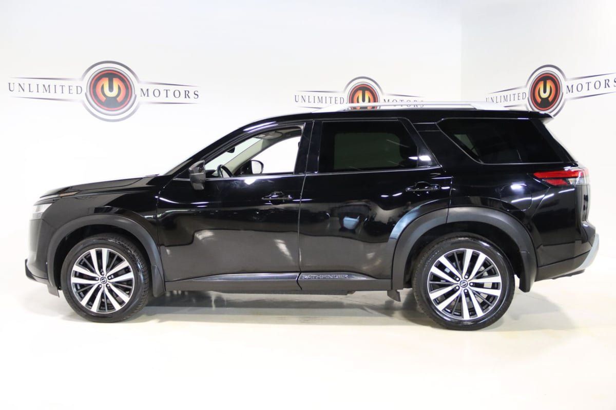 Used 2022 Nissan Pathfinder Platinum AWD/4WD image 32