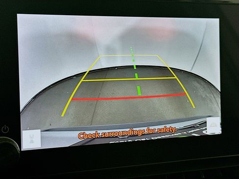 Used 2024 Toyota RAV4 LE image 22