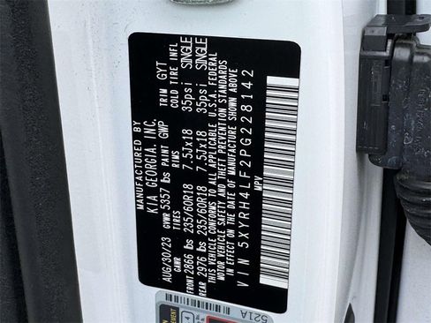 Used 2023 Kia Sorento EX w/ Panoramic Sunroof Package image 28