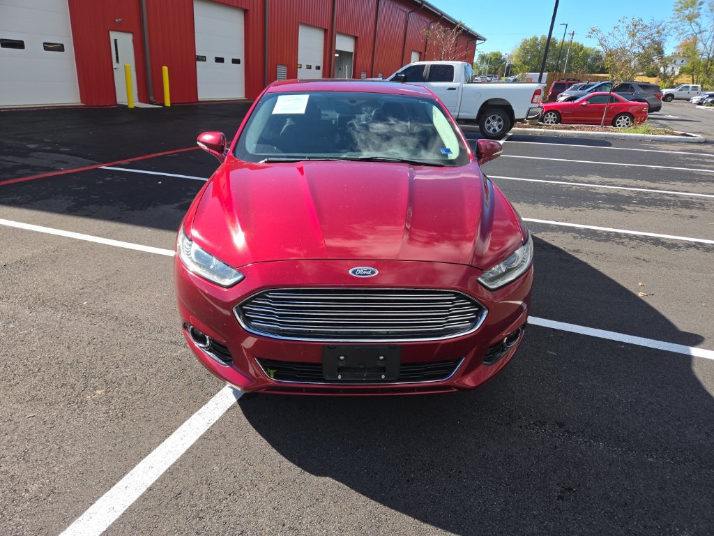 Used 2015 Ford Fusion Titanium FWD image 2