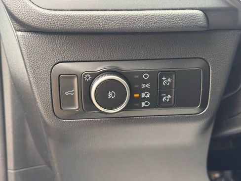 Used 2025 Ford Escape Platinum image 16