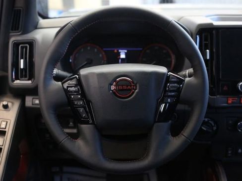 New 2025 Nissan Frontier PRO-4X w/ Pro Convenience Package image 15