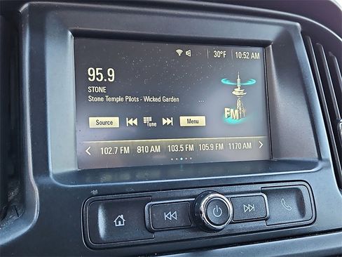 Used 2018 Chevrolet Colorado W/T w/ Custom Special Edition image 17