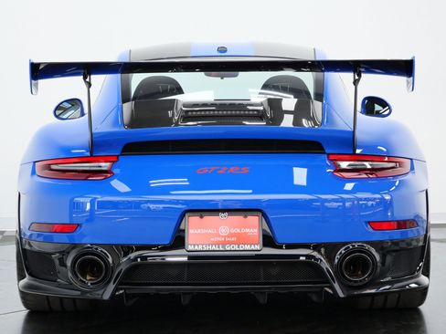 Used 2019 Porsche 911 GT2 RS RWD image 8