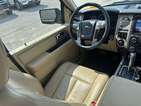 Used 2017 Ford Expedition Limited w/ Equipment Group 301A image 14