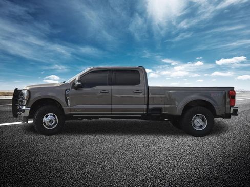 Used 2023 Ford F350 Lariat w/ Lariat Ultimate Package image 19