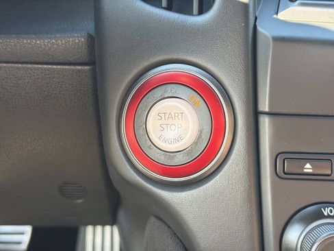 Used 2016 Nissan 370Z NISMO RWD image 37