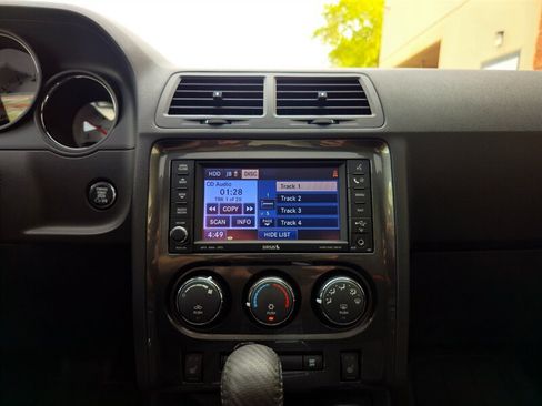 Used 2008 Dodge Challenger SRT8 RWD image 18