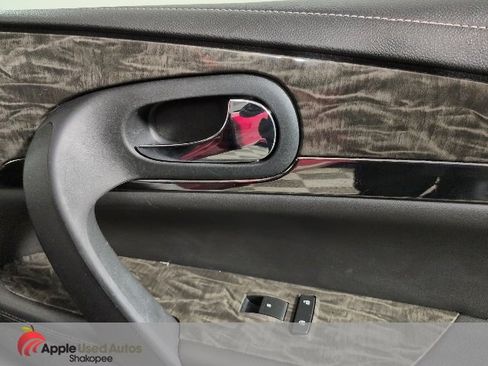 Used 2014 Buick Enclave Leather w/ Trailering Provision Package image 46