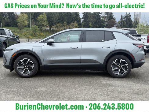 New 2026 Chevrolet Equinox EV LT w/ Comfort Package AWD/4WD image 2