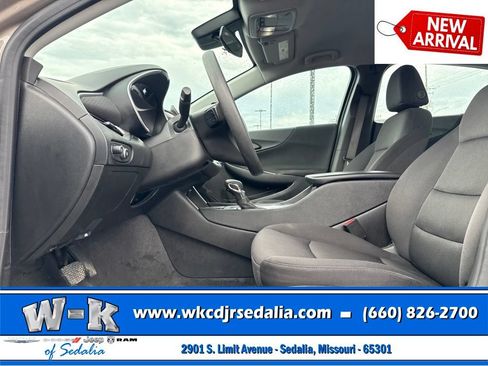 Used 2024 Chevrolet Malibu LT FWD image 18