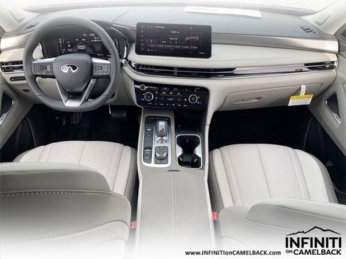 New 2026 INFINITI QX60 Luxe image 15