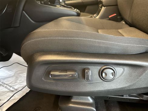 Used 2024 Honda CR-V EX image 14