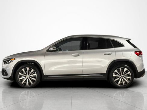 Used 2023 Mercedes-Benz GLA 250 image 2