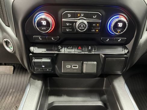 Used 2021 Chevrolet Silverado 1500 LT Trail Boss w/ Bed Protection Package AWD/4WD image 23