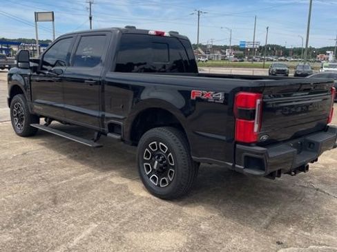 Used 2026 Ford F250 Platinum w/ FX4 Off-Road Package AWD/4WD image 7