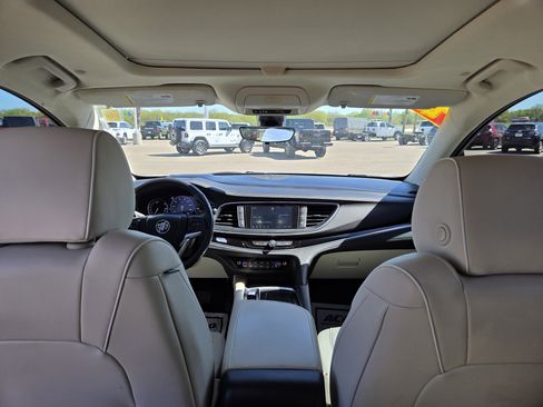 Used 2022 Buick Enclave Avenir w/ Trailering Package, 5000 lbs. image 23