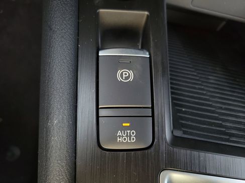 New 2026 Nissan Kicks S FWD image 31