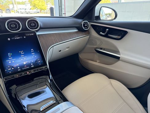 Certified 2024 Mercedes-Benz C 300 Sedan image 43
