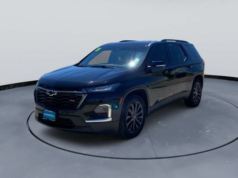 Used 2023 Chevrolet Traverse RS AWD/4WD image 1