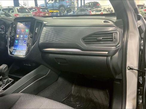 Used 2025 Subaru Forester Premium image 16