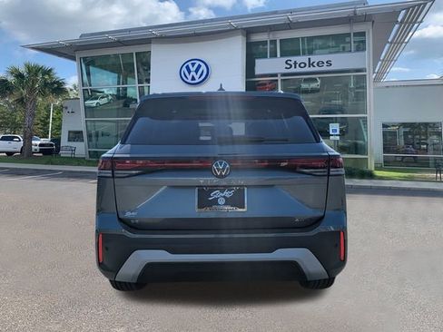 New 2026 Volkswagen Tiguan SE image 5