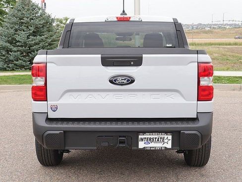 New 2025 Ford Maverick XLT w/ XLT Luxury Package FWD image 4