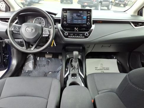 Certified 2021 Toyota Corolla LE FWD image 11