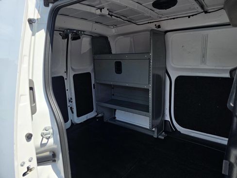Used 2020 Nissan NV200 S image 14