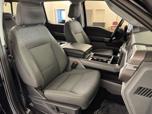 Used 2024 Ford F150 XLT w/ Equipment Group 302A MID image 40