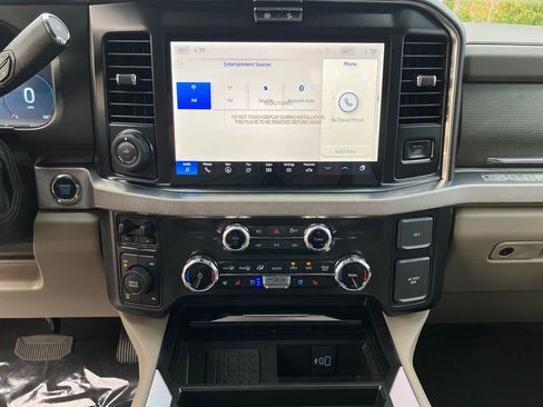 New 2026 Ford F250 Platinum w/ Platinum Plus Package image 29