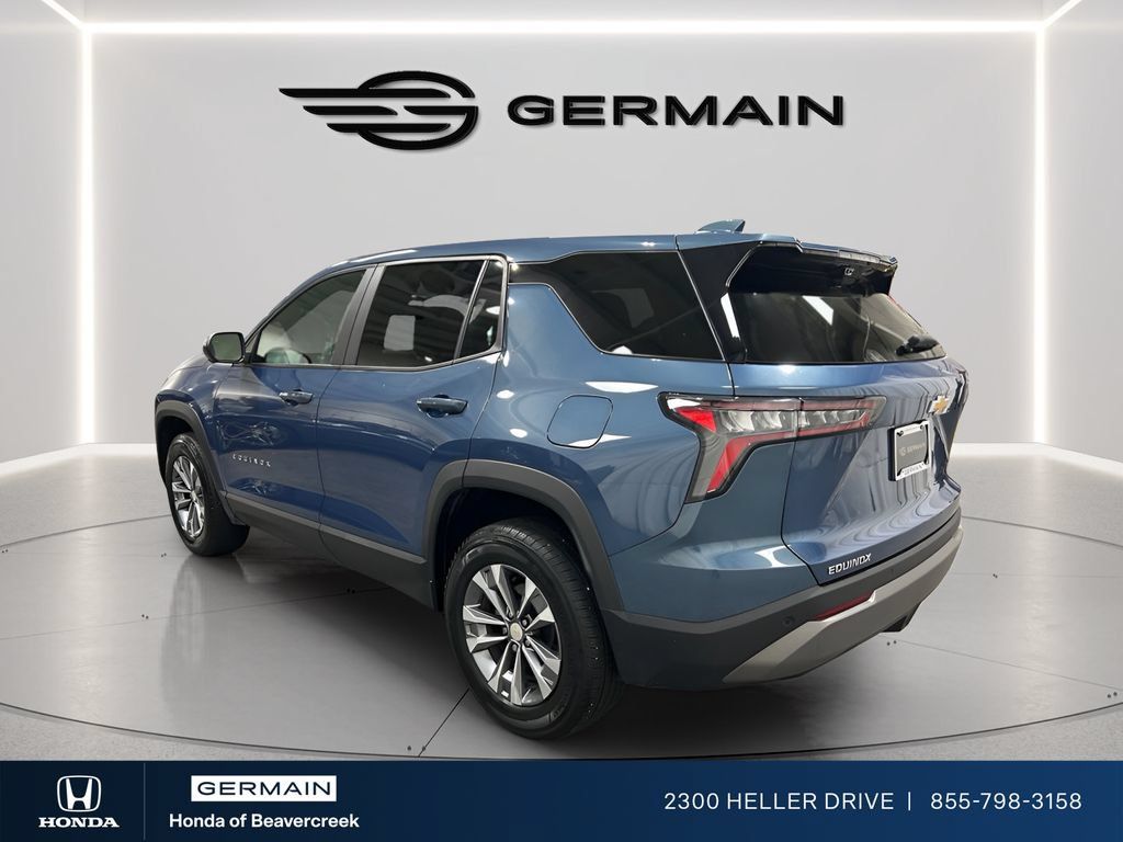 Used 2025 Chevrolet Equinox LT w/ Safety and Technology Package FWD image 6