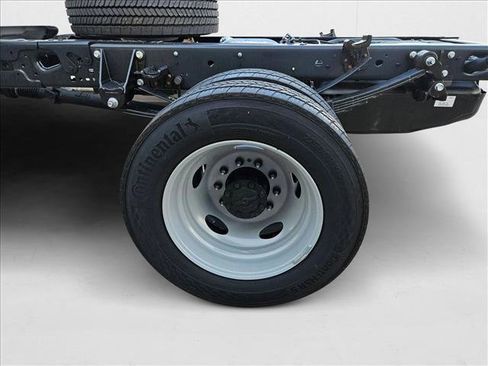 New 2025 Ford F450 XL image 10