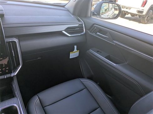 New 2026 GMC Acadia Elevation w/ Black Edition image 17