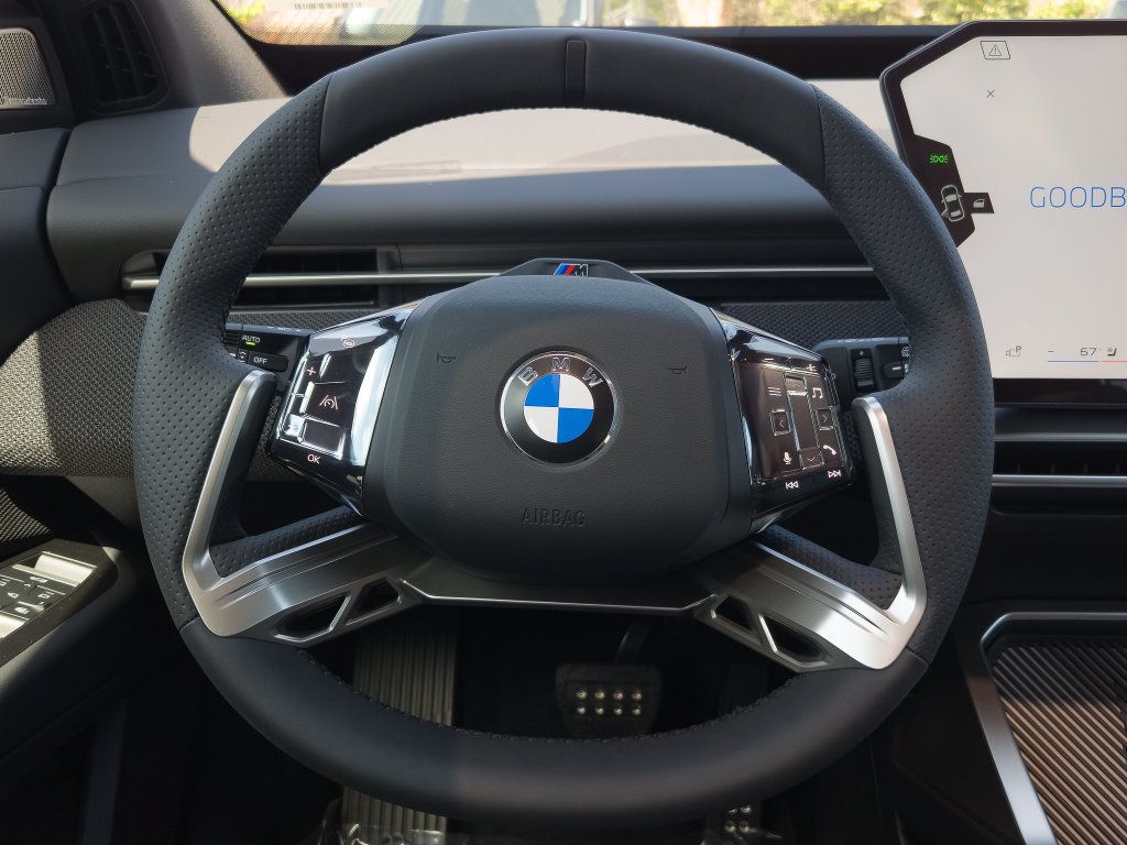 New 2027 BMW iX3 50 xDrive w/ M Sport Professional Package AWD/4WD image 13