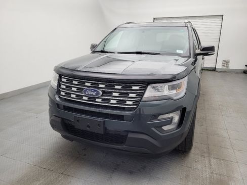 Used 2016 Ford Explorer XLT image 15