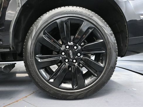 Used 2024 Lincoln Navigator L Reserve w/ Equipment Group 201A image 14