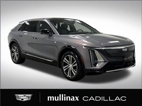 New 2026 Cadillac Lyriq Premium Luxury image 1