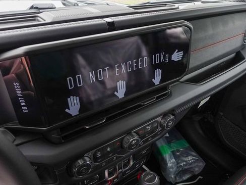 New 2026 Jeep Gladiator Rubicon AWD/4WD image 21