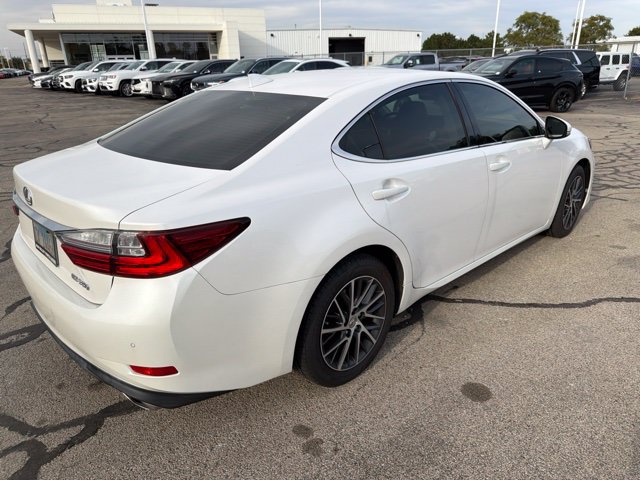 Used 2016 Lexus ES 350 FWD image 6