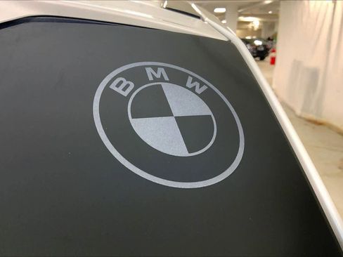 Used 2025 BMW XM image 10