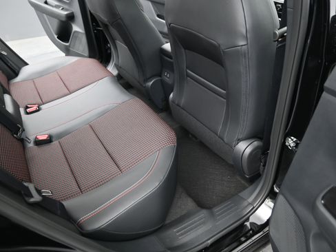 New 2026 Nissan Kicks SR w/ Cold Weather Package image 18