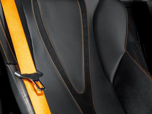 Used 2026 McLaren 750S RWD image 33