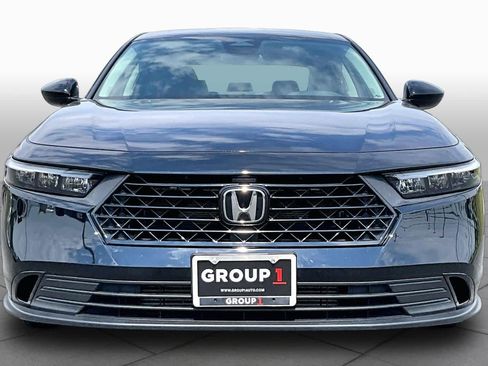 Used 2023 Honda Accord EX image 4