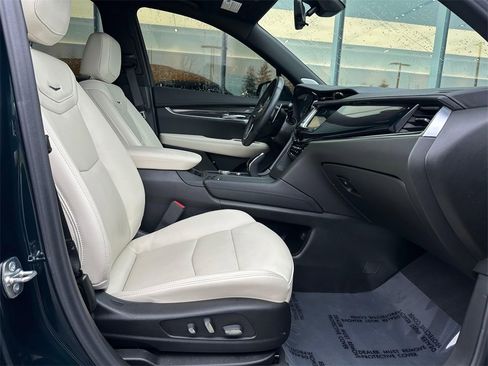 Certified 2024 Cadillac XT6 Sport w/ Technology Package image 10